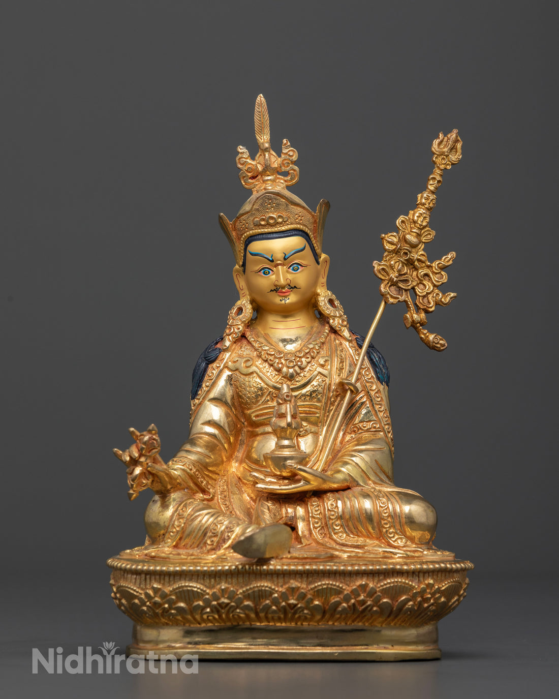 Buddhist Guru Lotus Statue: Symbol of Compassion and Clarity