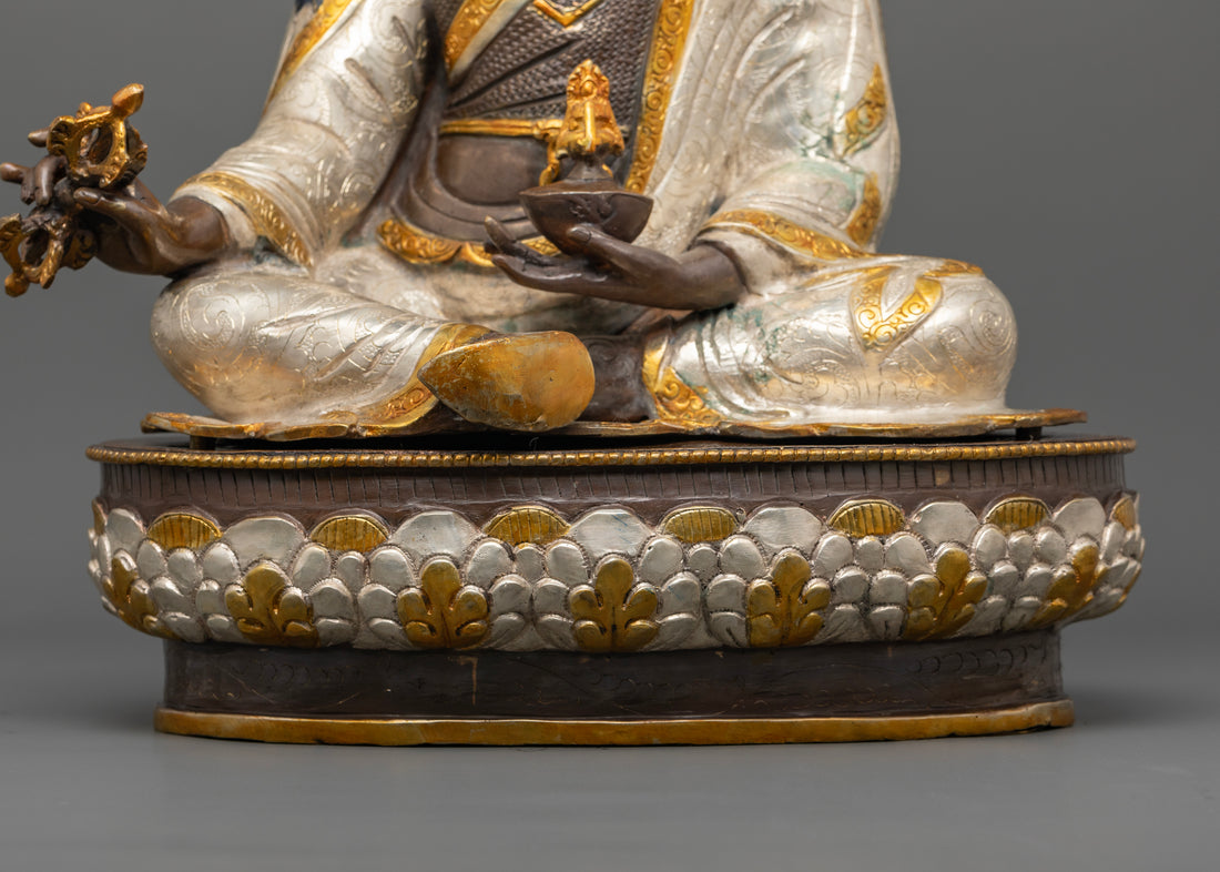 Magnificent 18.7 Inch Guru Rinpoche Statue