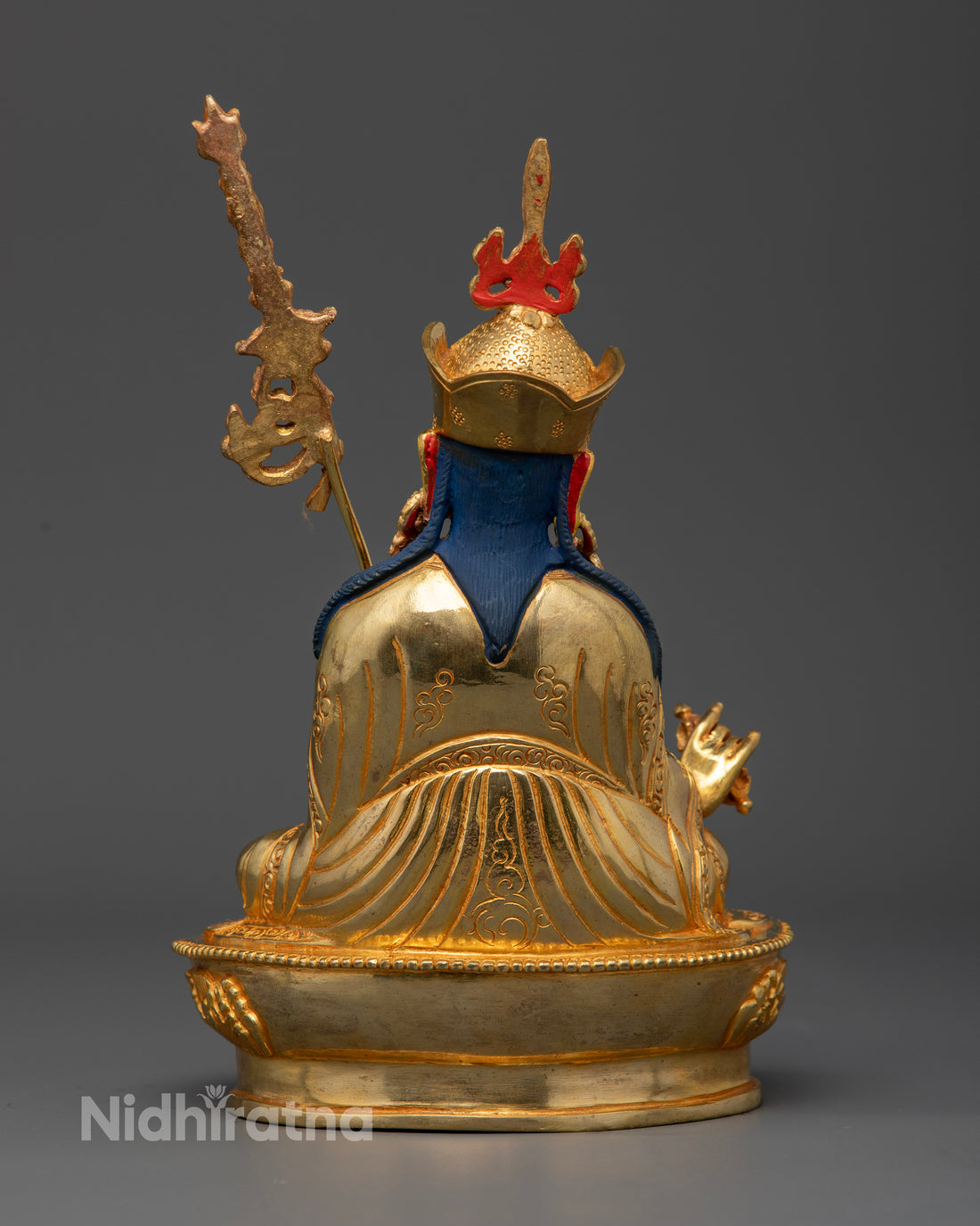 Sacred Guru Rinpoche Statue : Nepalese Art for Practitioners