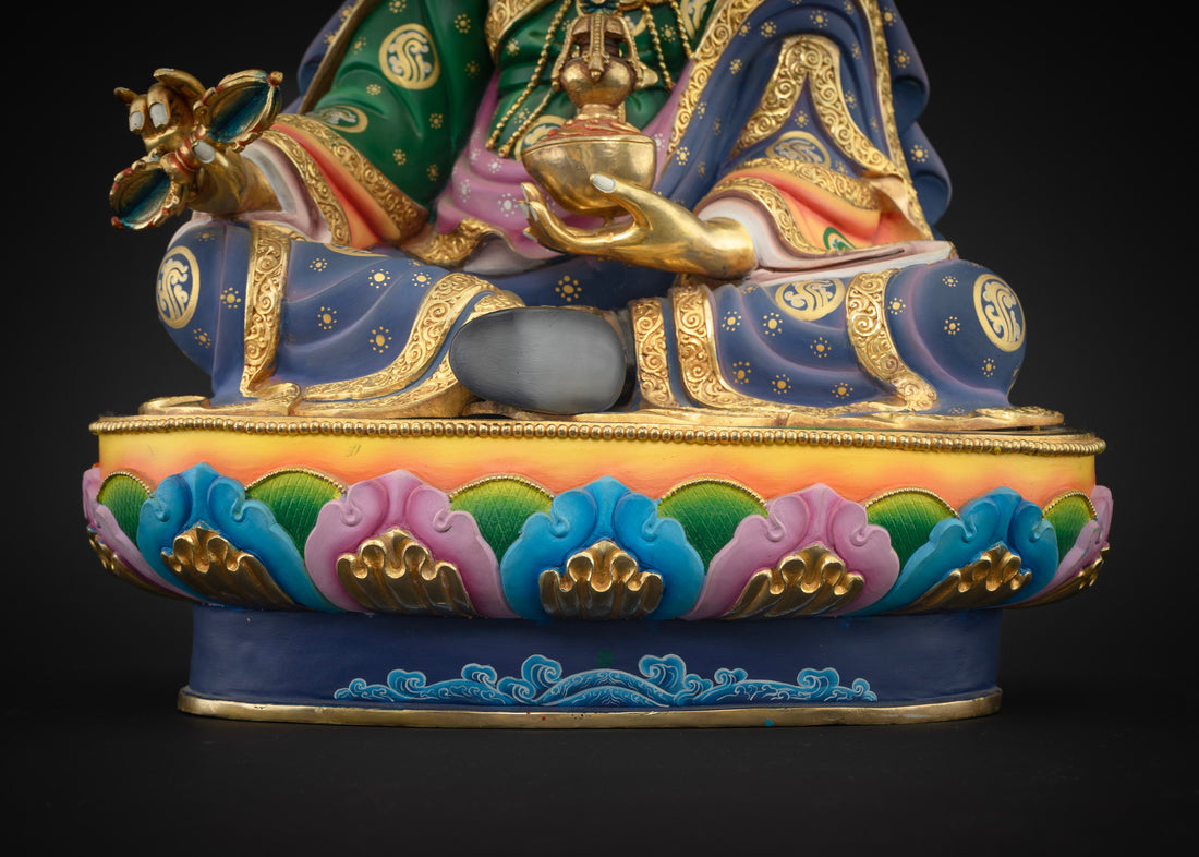 The Vibrant Masterpiece Guru Rinpoche Statue