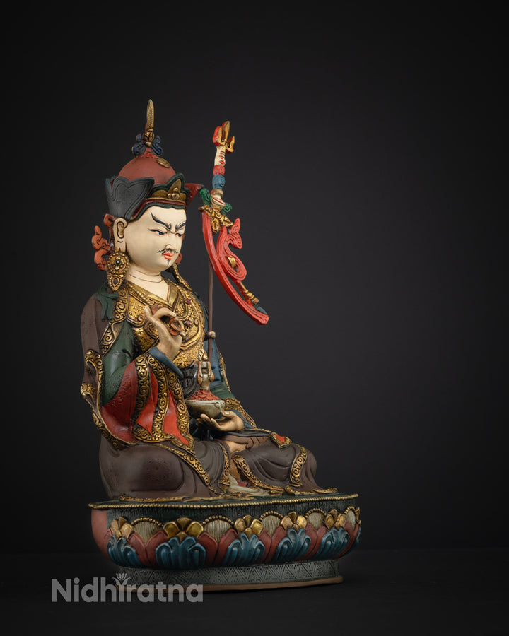 Vajrayana Guru Rinpoche Statue | Spiritual Growth