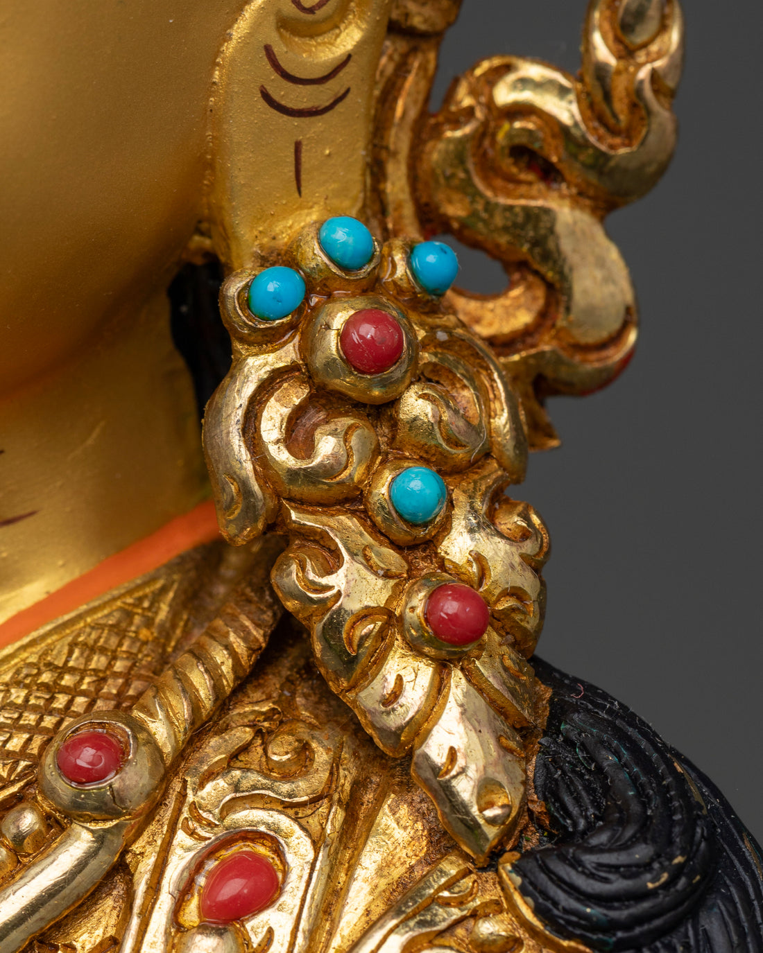 Master of Tantric Buddhism: Guru Rinpoche Statue