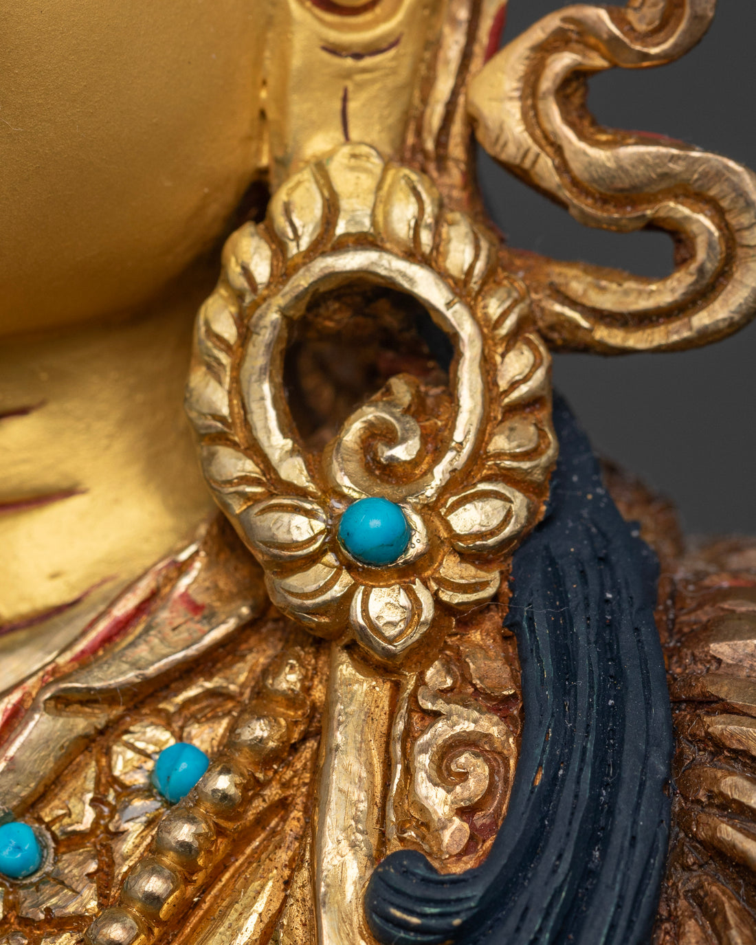 Padmasambhava: The Golden Embodiment of Enlightenment and Wisdom