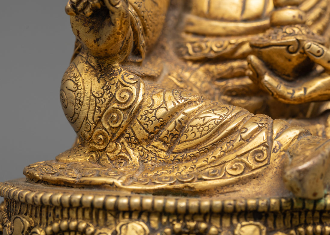 The Golden Guru Rinpoche: Handcrafted Perfection in Sacred Art