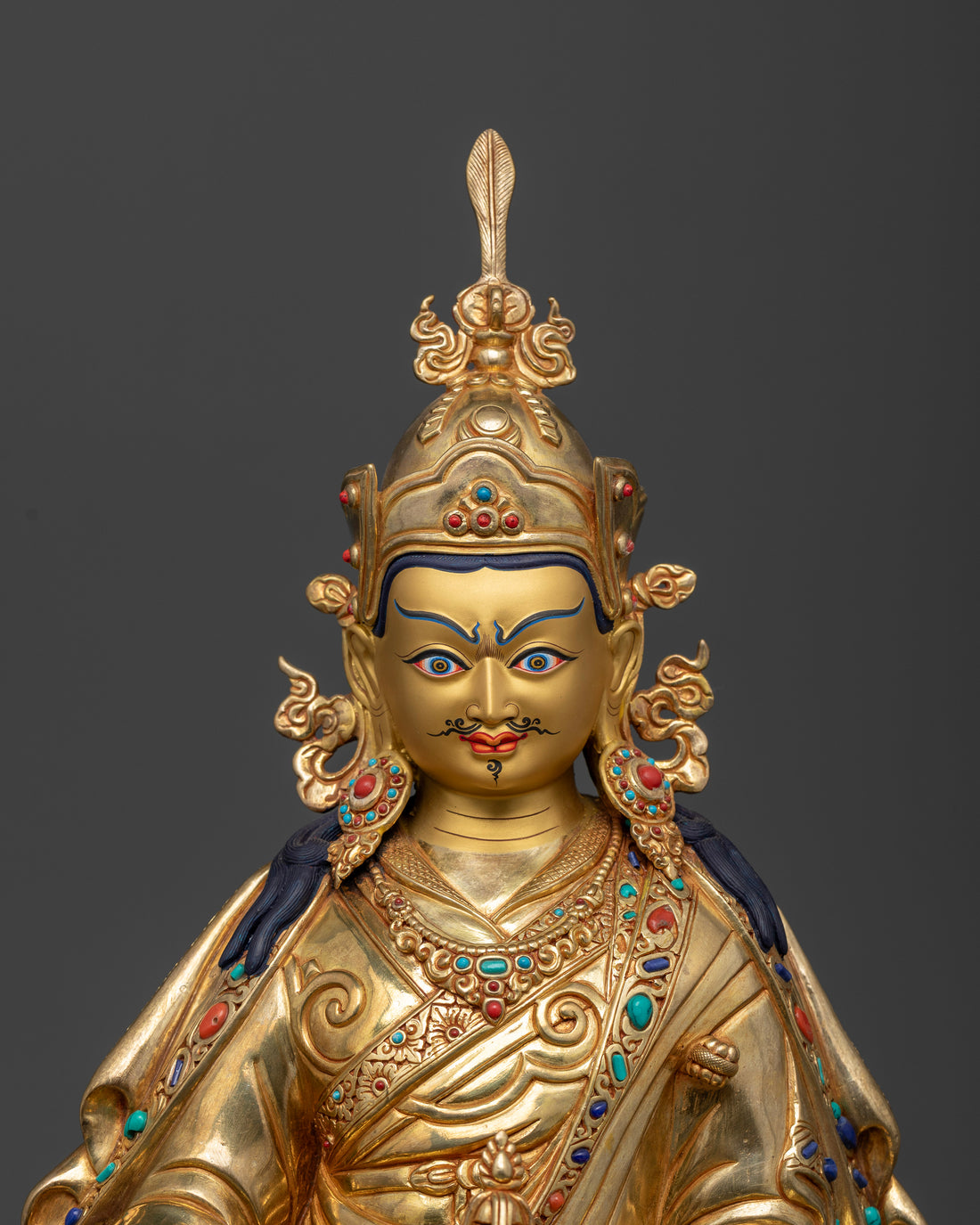 Guru Rinpoche Statue: Symbol of Compassion and Enlightenment