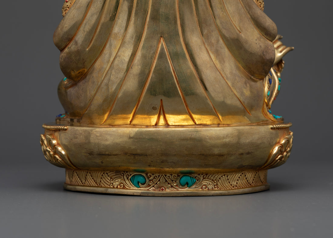 Guru Rinpoche Statue: Symbol of Compassion and Enlightenment