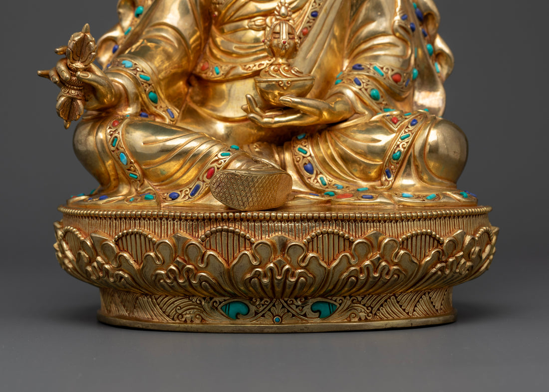 Guru Rinpoche Statue: Symbol of Compassion and Enlightenment