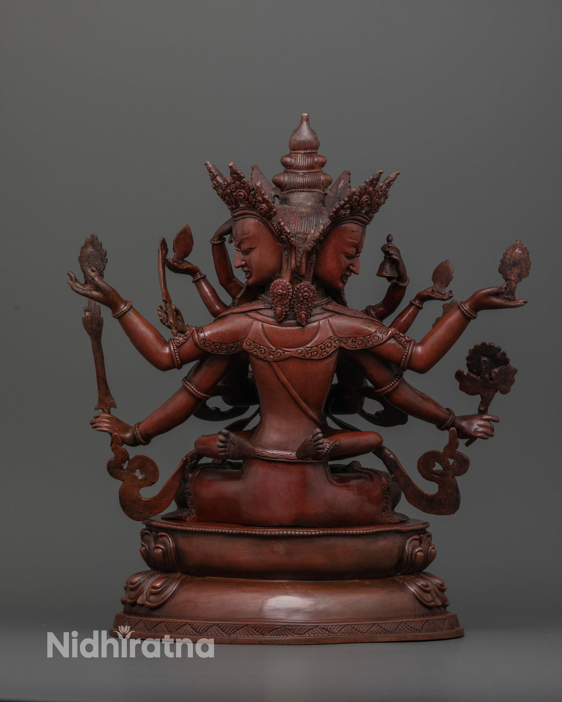 Guhyasamaja: The Embodiment of Tantric Transcendence