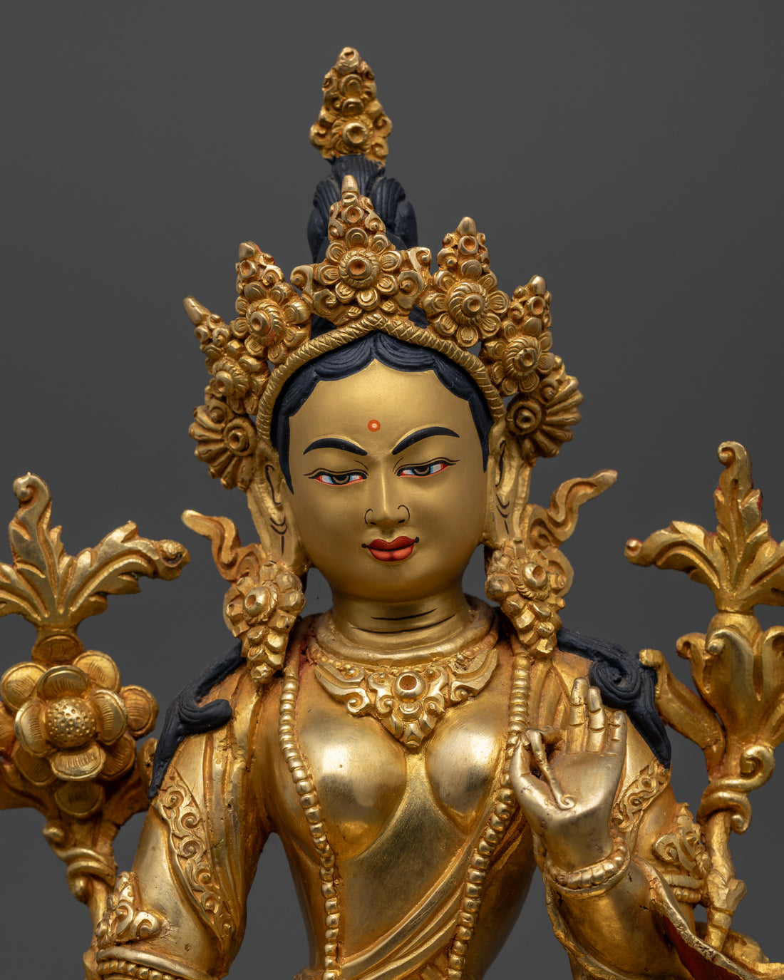 Green Tara Bodhisattva Statue: Elevate Your Altar