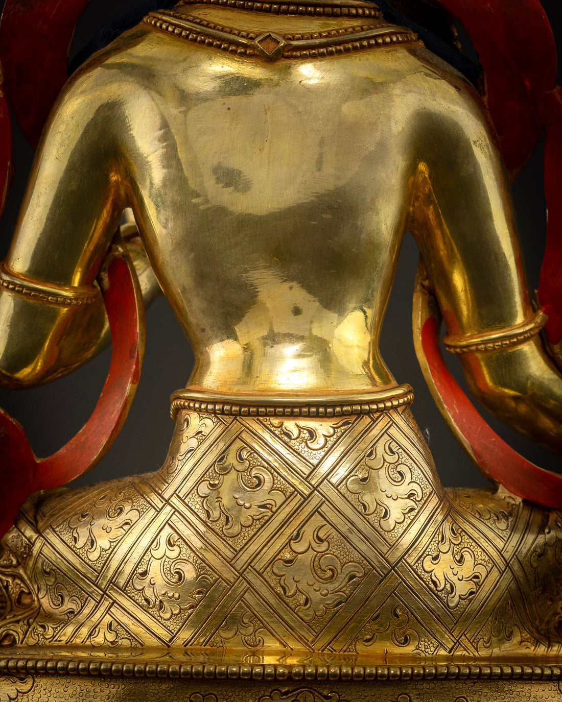 The Essence of Green Tara in Buddhist Art: Sculpture Guide