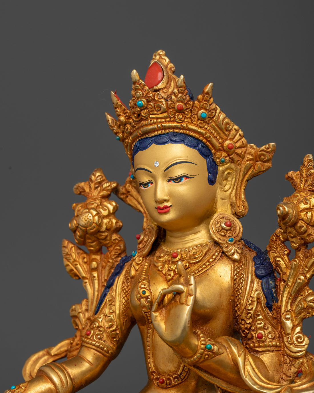 Nurturing Mental Wellness: Green Tara Statues and Inner Peace