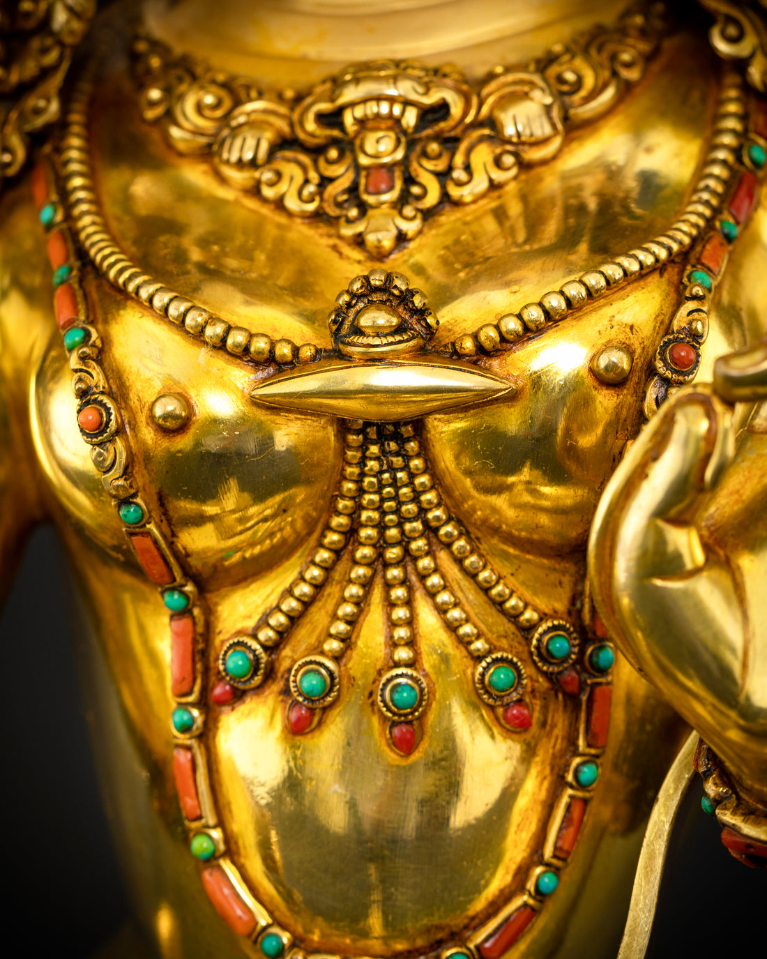 The Radiant Mother Tara: A Masterpiece of Compassion and Wisdom