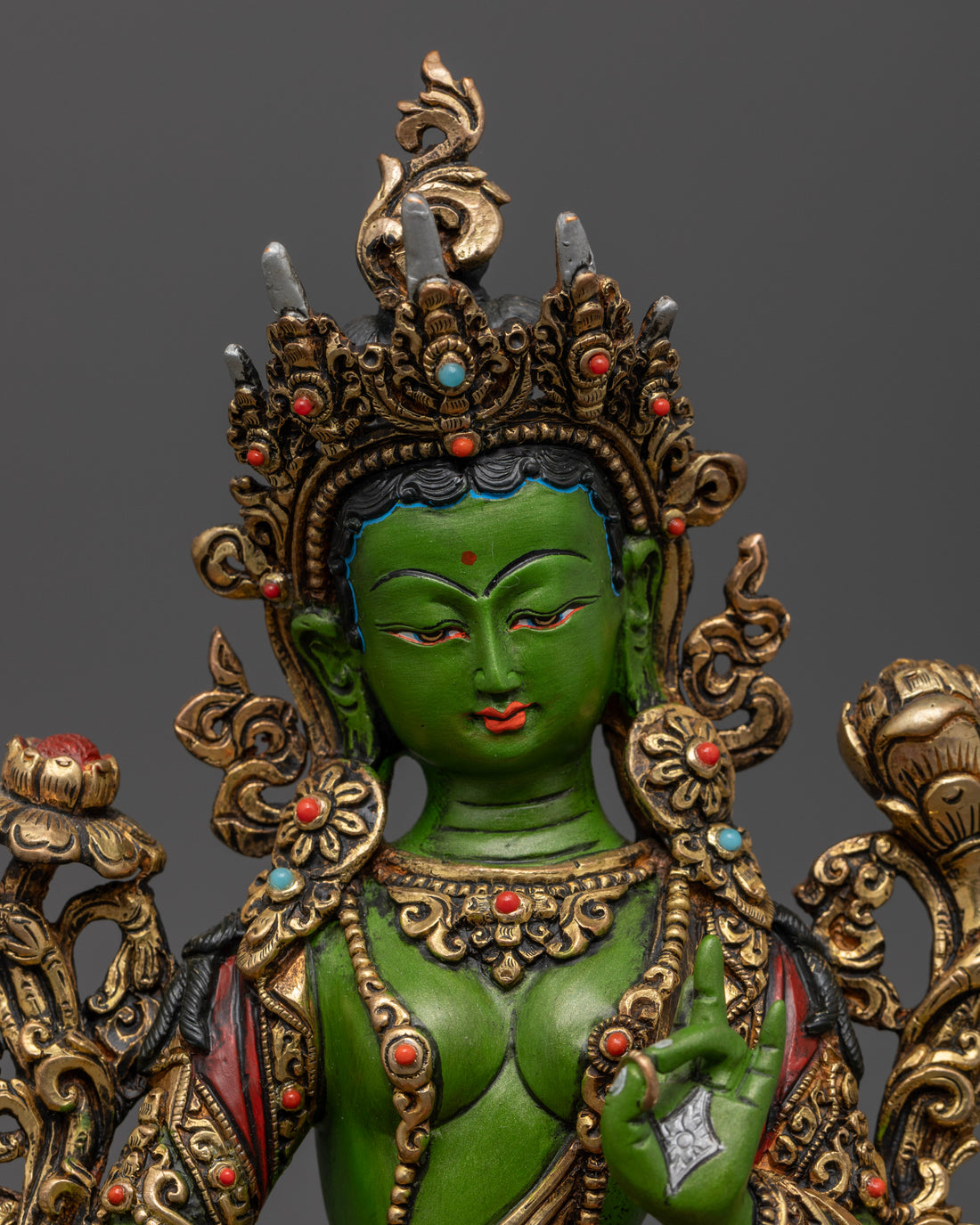 Green Tara Statue: Perfect for Meditation