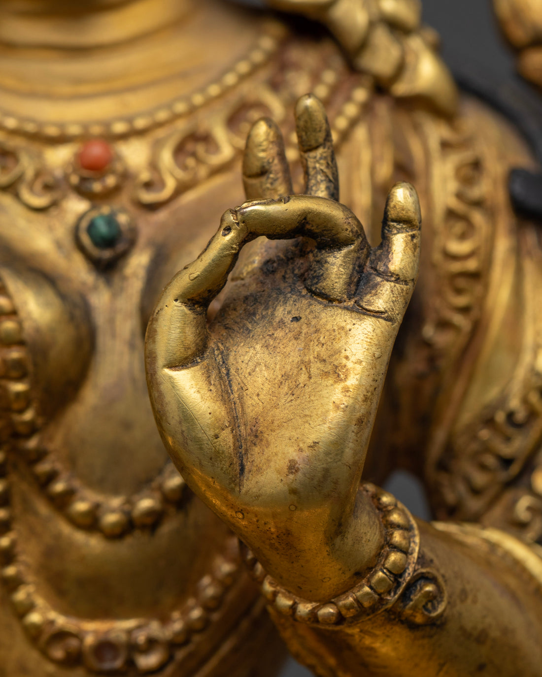 Green Tara Statue: Protectress of Compassion and Courage