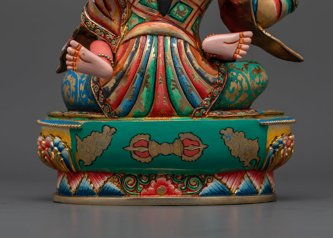 Guru Rinpoche and His Consort Statue