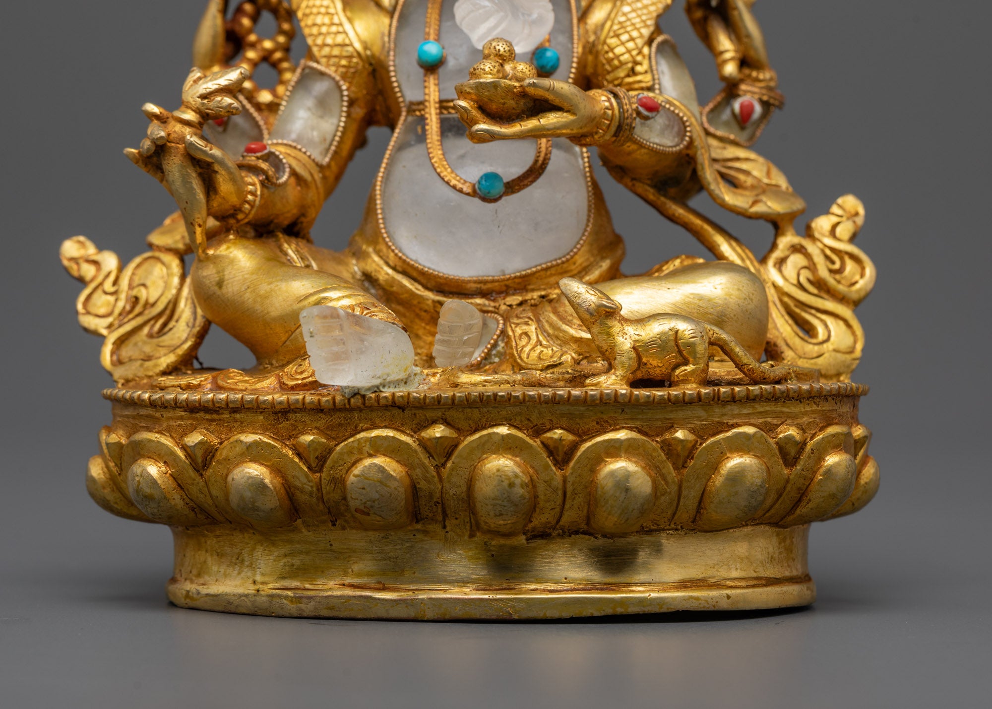 Divine Crystal Ganesh Statue | Masterfully Handmade by Artisan