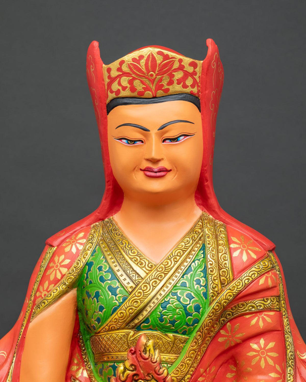 Gompopa Statue