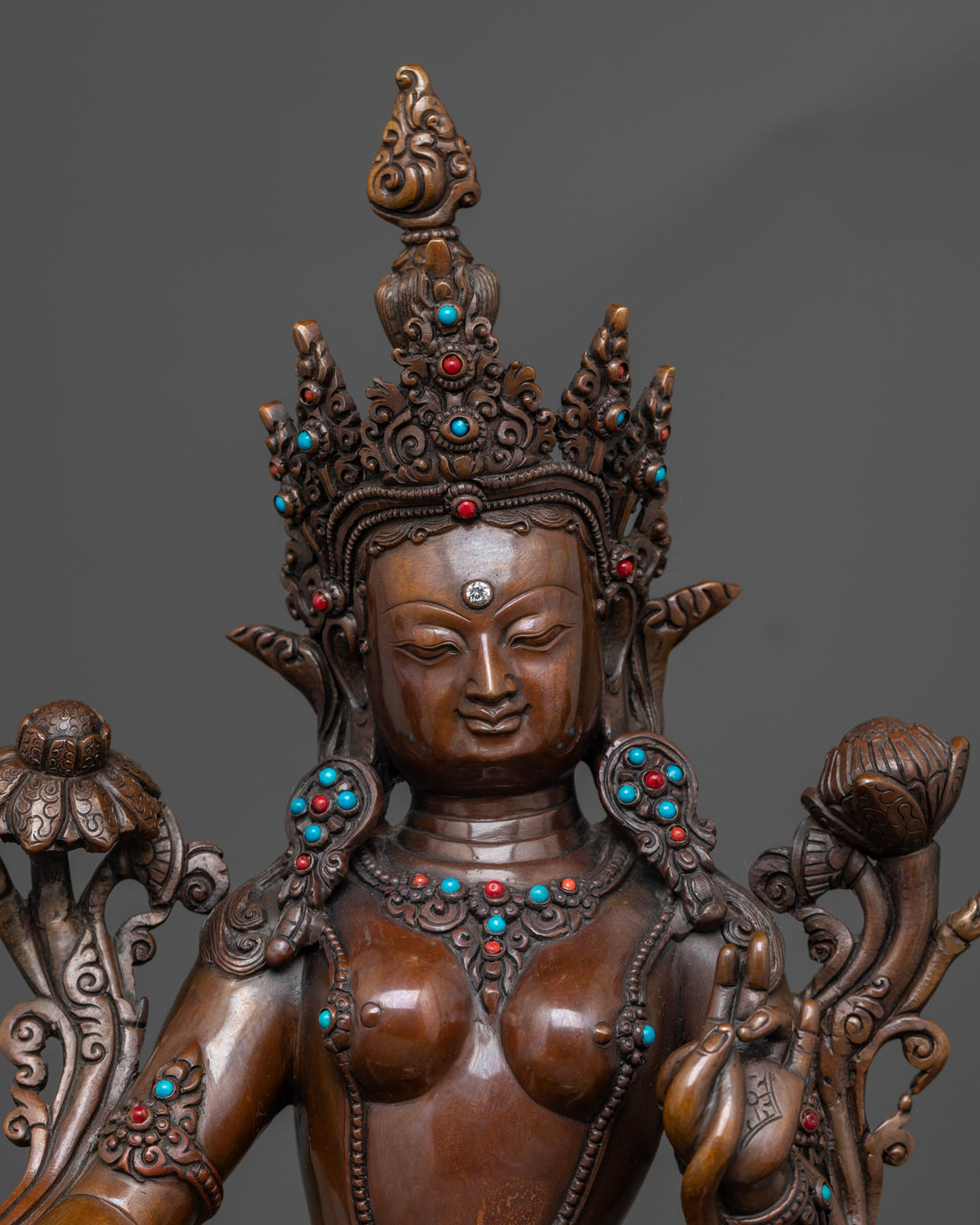 Divine Green Tara Sculpture: A Guardian of Compassion