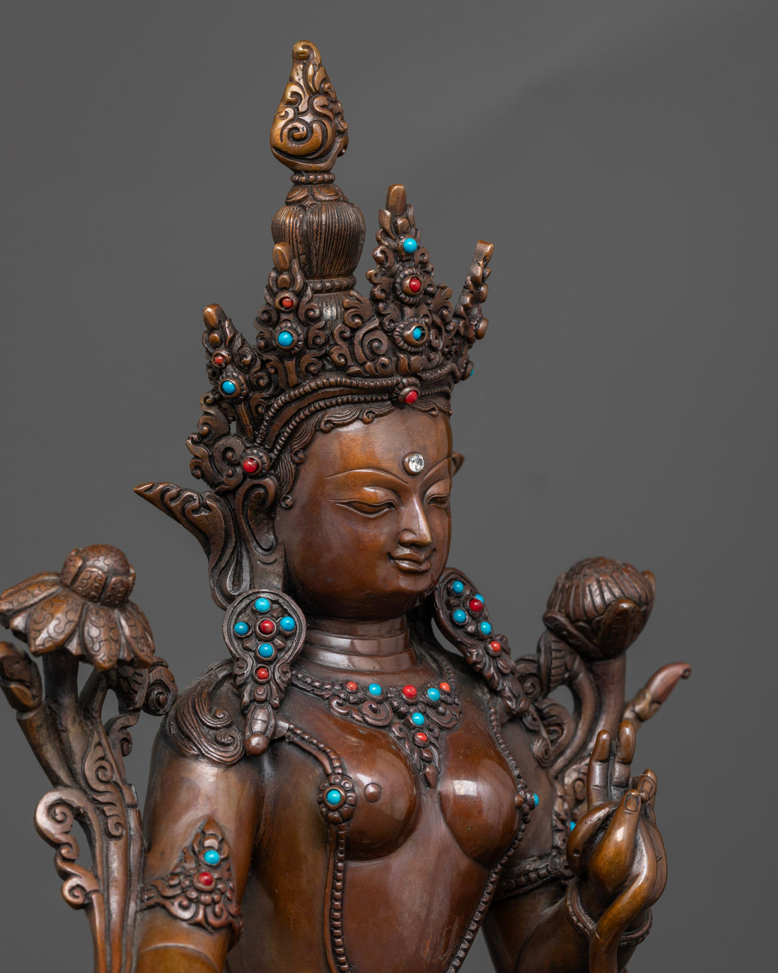 Divine Green Tara Sculpture: A Guardian of Compassion