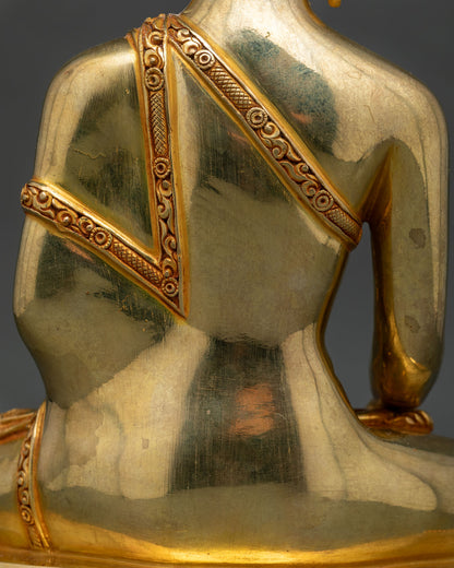 Mitrugpa Statue