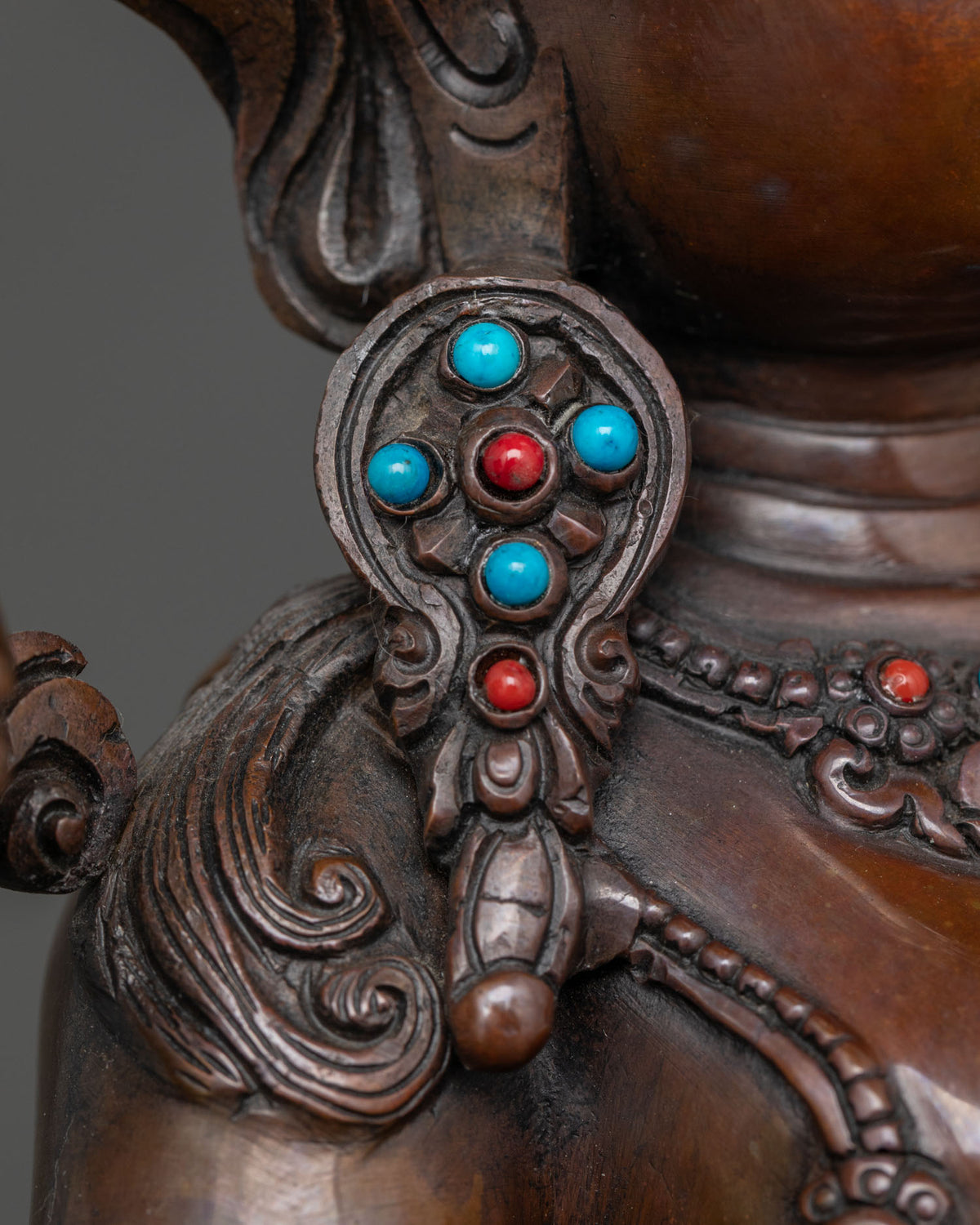 Divine Green Tara Sculpture: A Guardian of Compassion