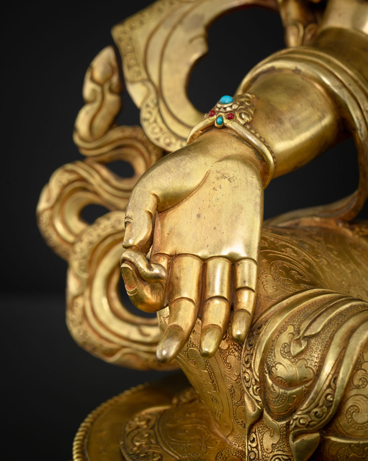 Green Tara Statue: Compassion & Healing