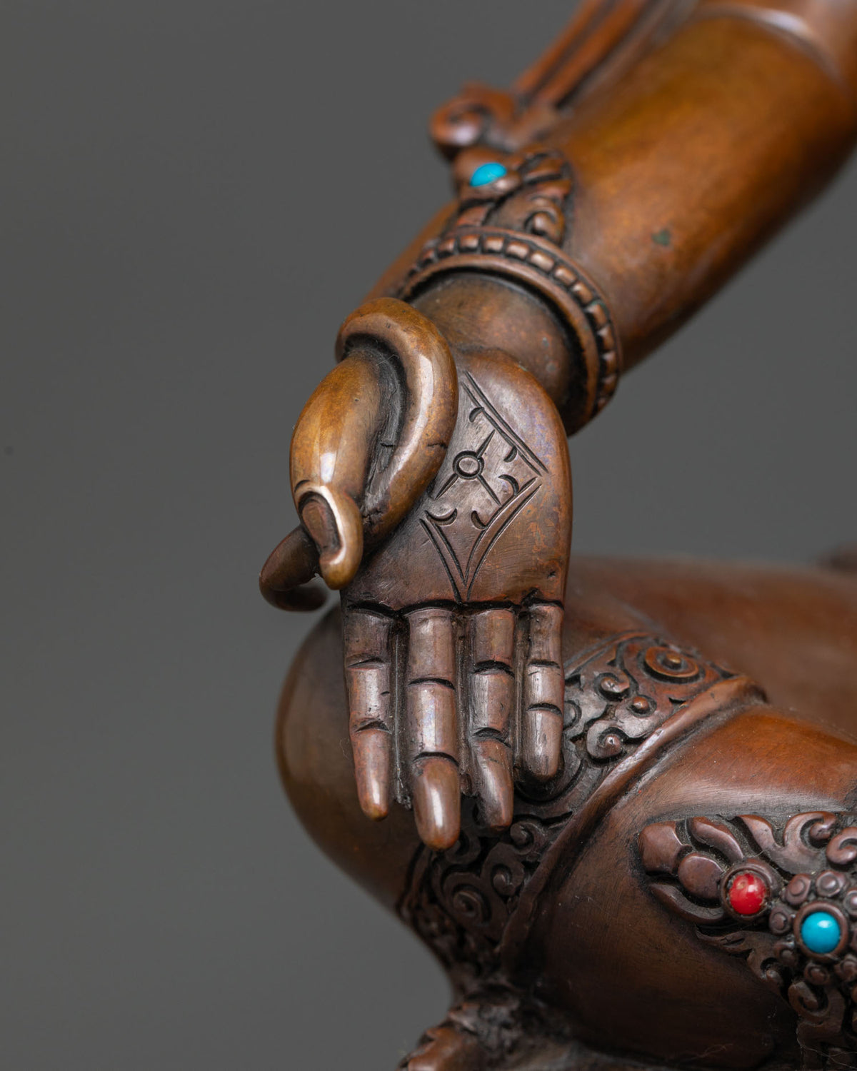 Divine Green Tara Sculpture: A Guardian of Compassion