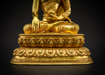 Masterpiece Shakyamuni Buddha Statue | Traditional Himalayan Art Nepal