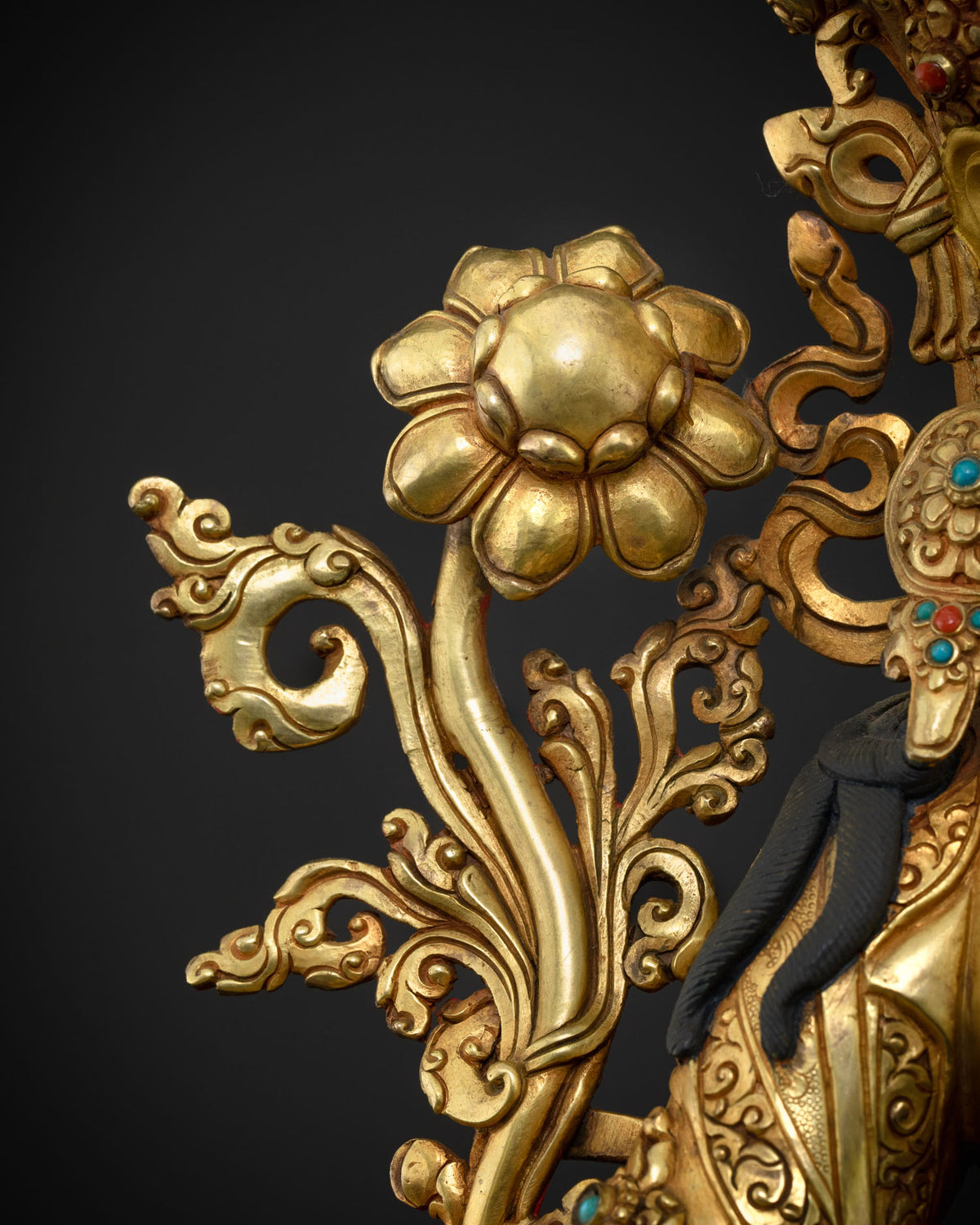 Green Tara Statue: Compassion & Healing