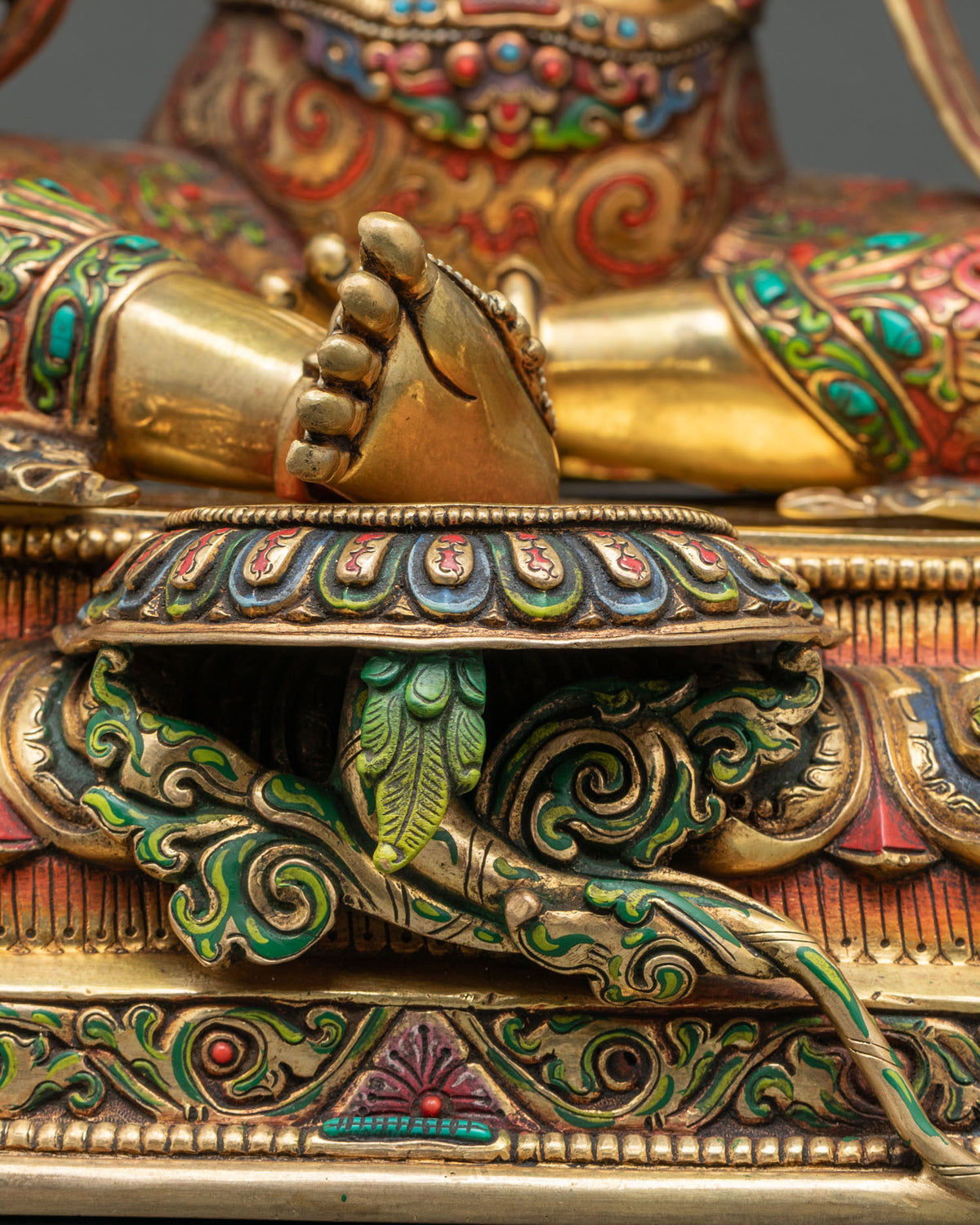 Elegant Green Tara Statue – Buddhist Compassionate Goddess Sculpture