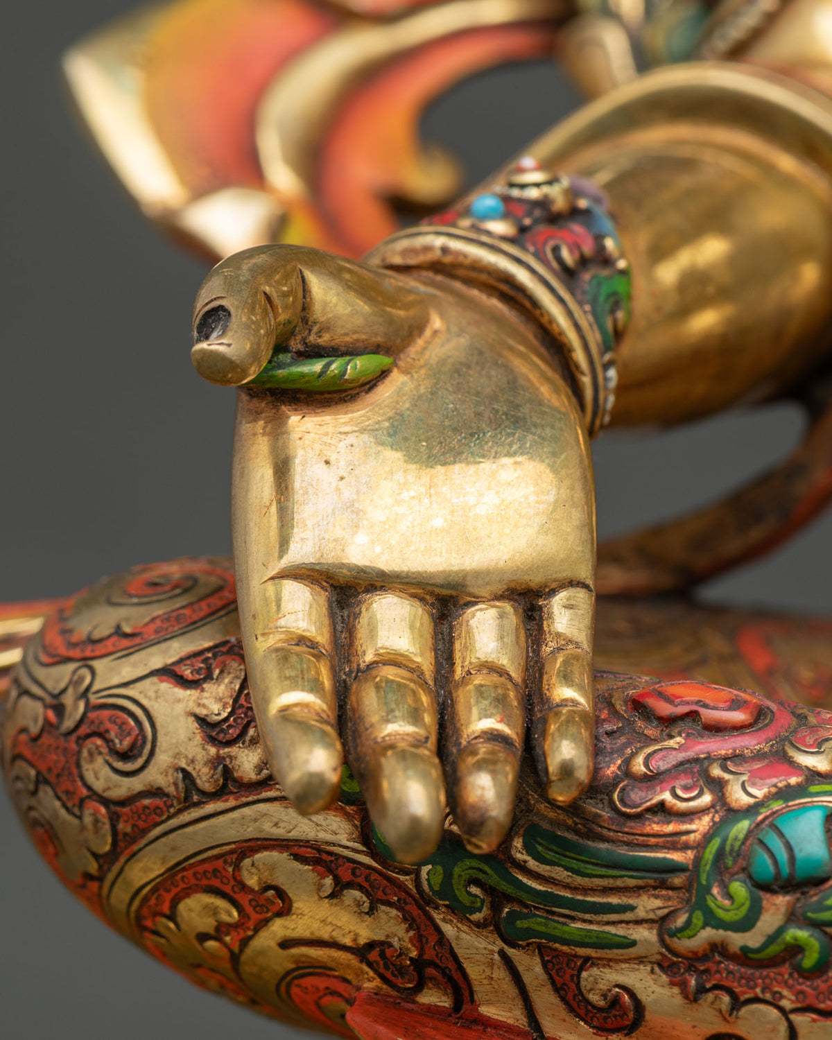 Elegant Green Tara Statue – Buddhist Compassionate Goddess Sculpture
