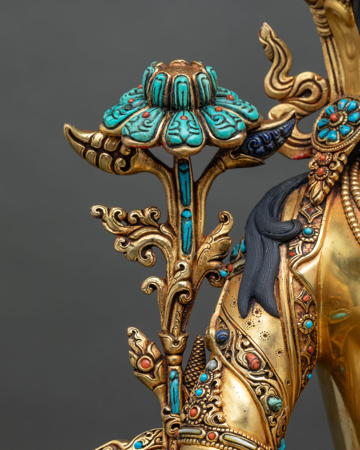 Beautiful Green Tara Statue from Nepal – Tibetan Buddhist Altarpiece