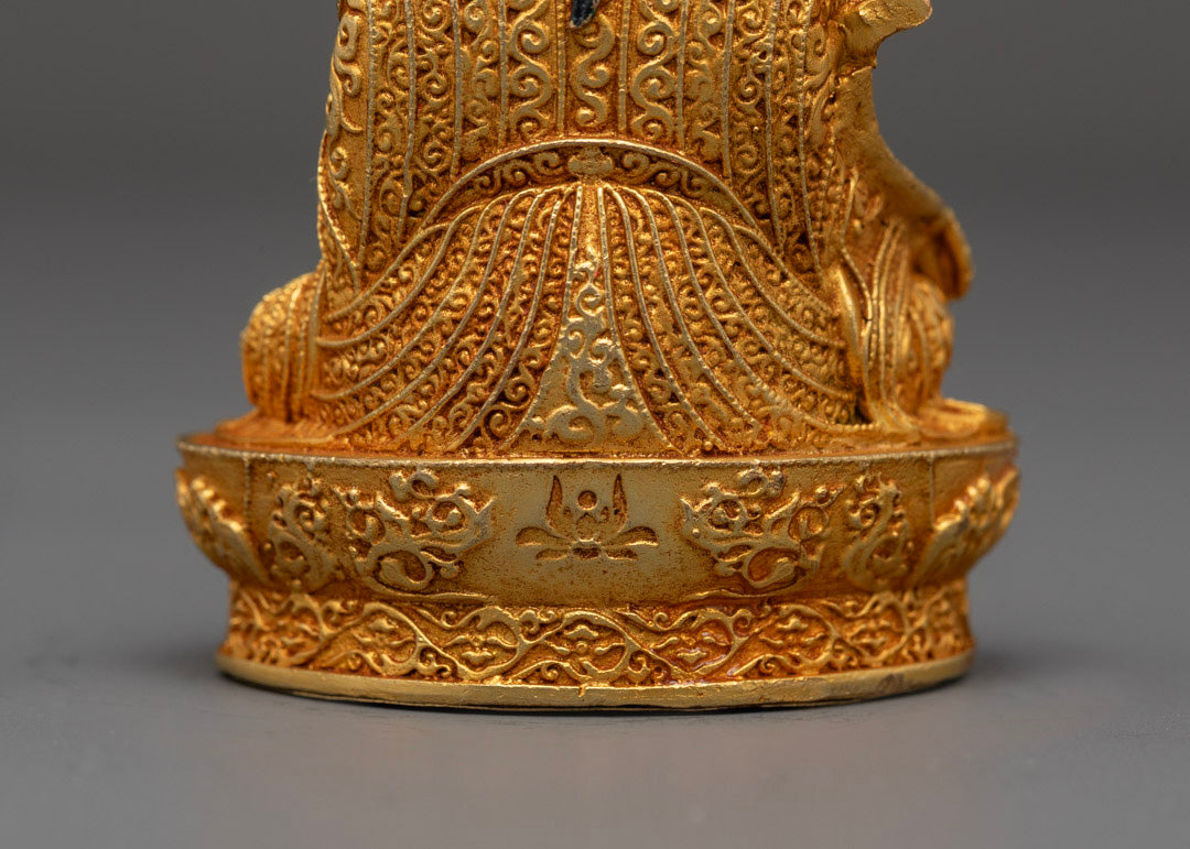 Lotus-Born Master Guru Menla Statue | Handcrafted Statue