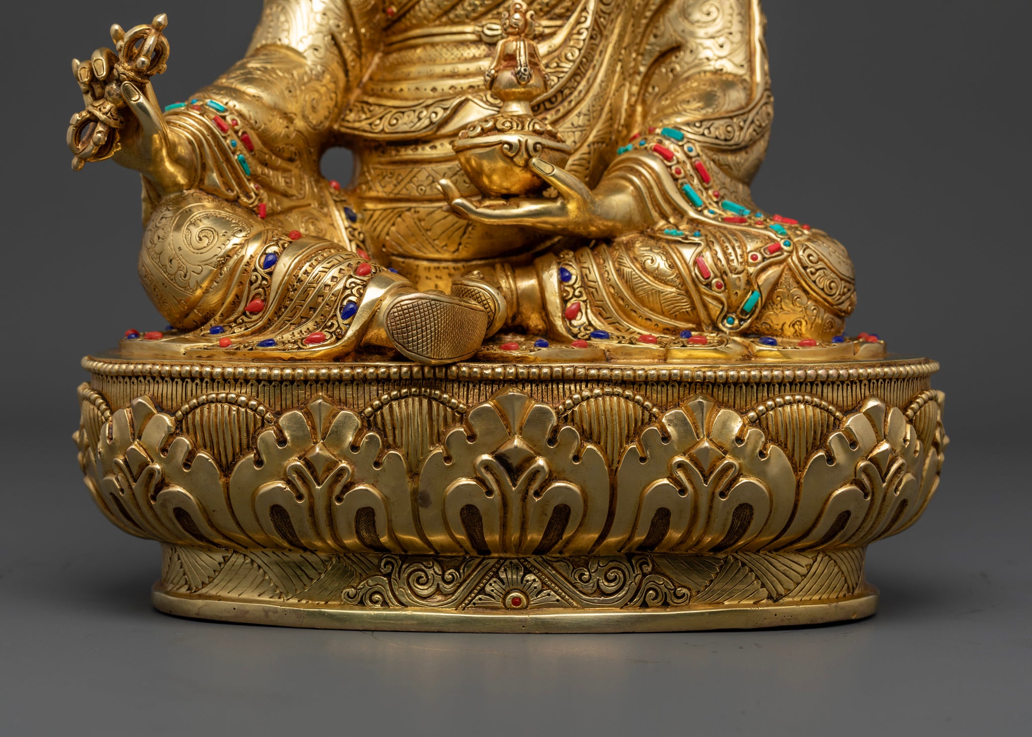 Buddhist Guru Rinpoche Statue | Tibetan Art