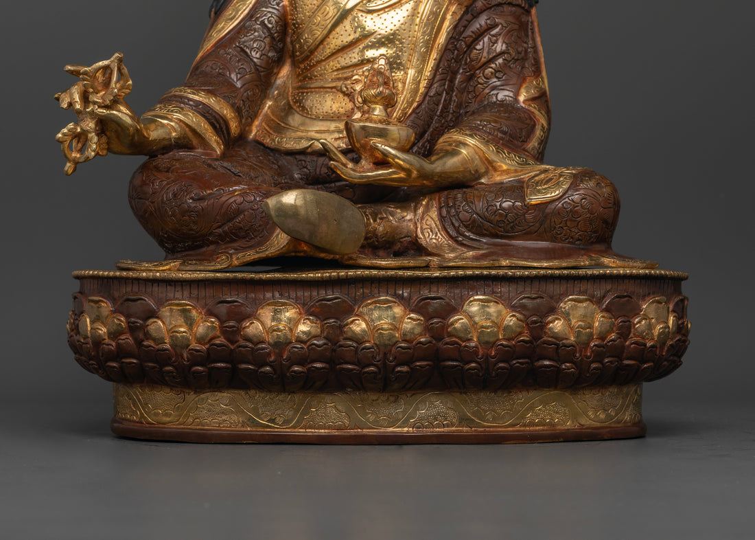 Guru Rinpoche: The Dual Nature of Divine Power