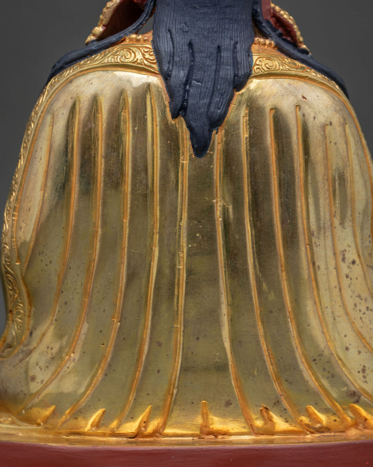 Guru Rinpoche Statue