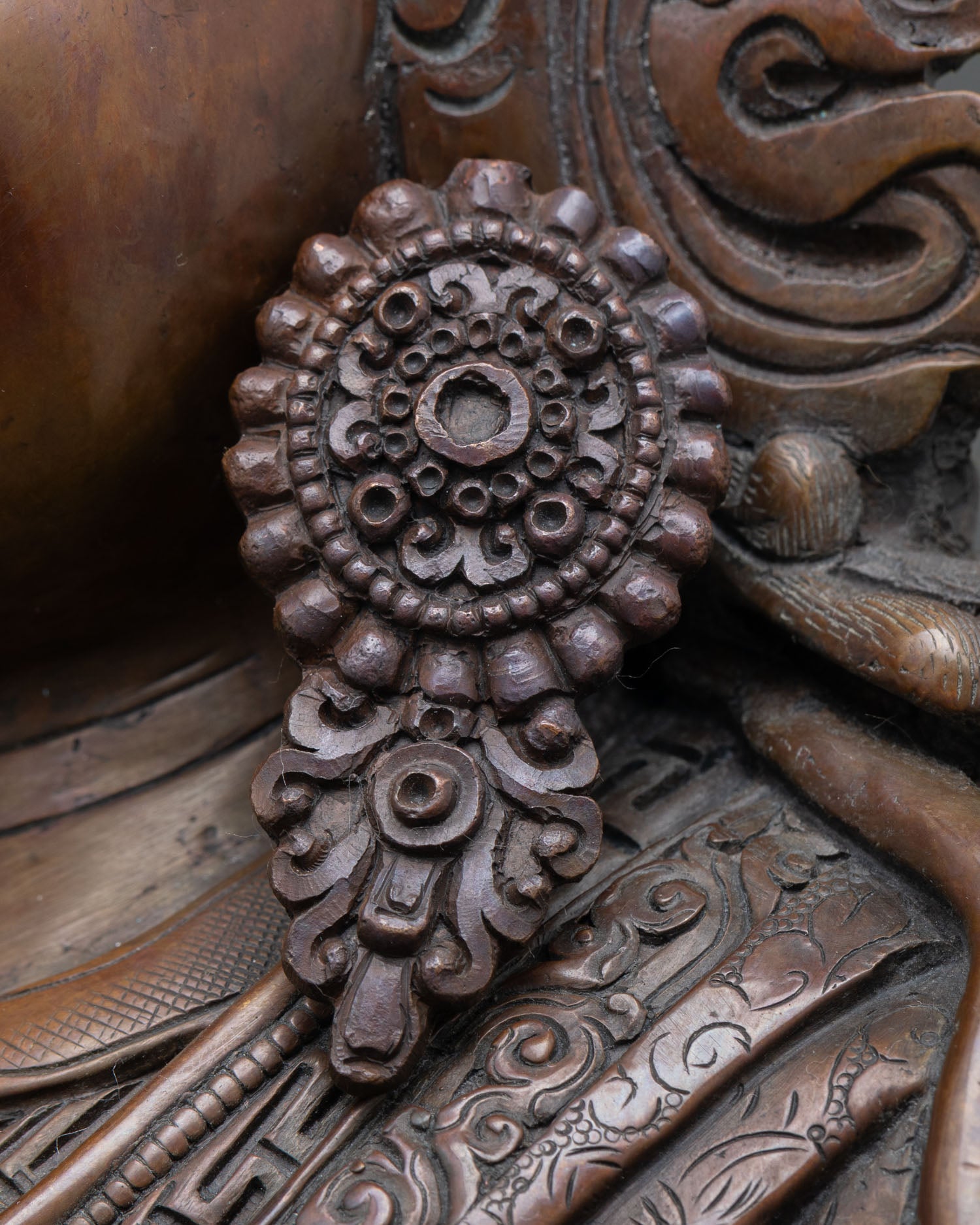 Guru Rinpoche Statue for Spiritual Practice and Blessings