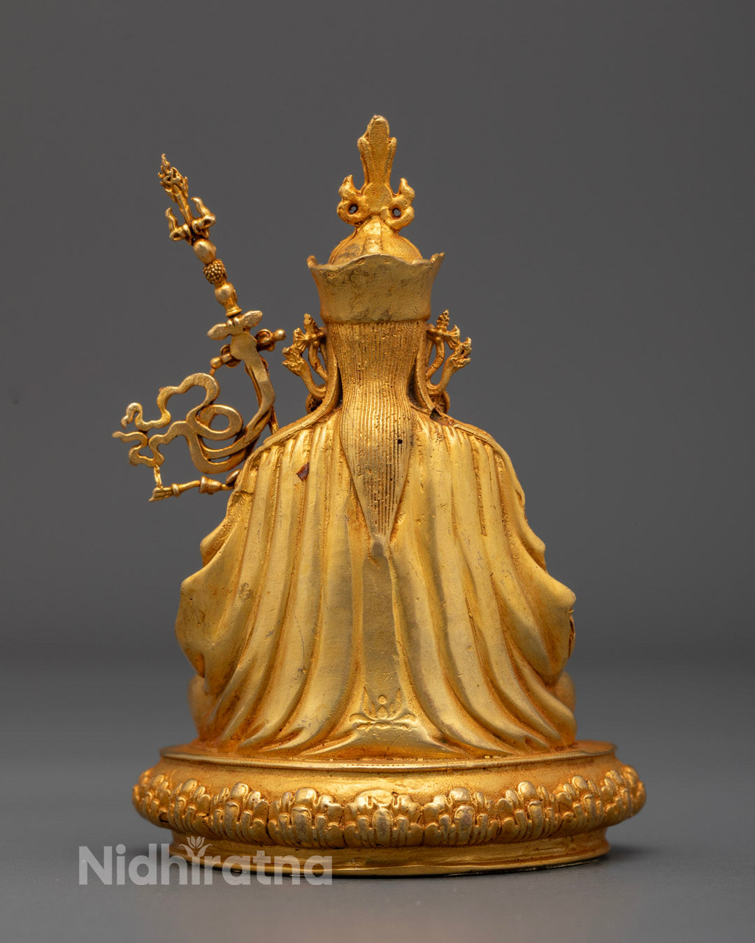 Guru Rinpoche Statue | Enlightened Tibetan Master