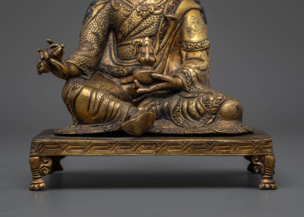 Guru Rinpoche Statue | The Precious Master of Tibetan Buddhism