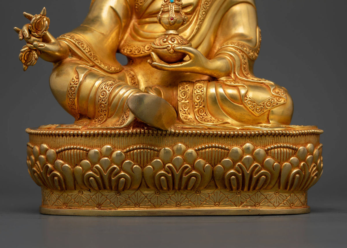 Guru Padmasambhava Statue for Spiritual Practice