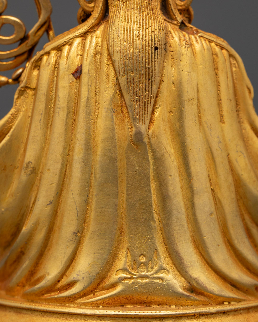 Guru Rinpoche Statue | Enlightened Tibetan Master