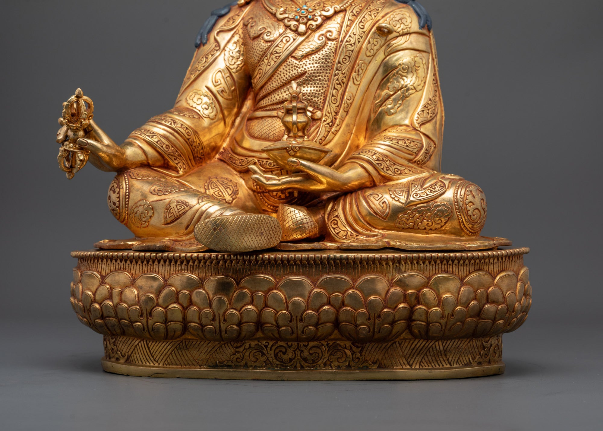Guru Rinpoche Statue | Traditional Himalayan Buddhist Art