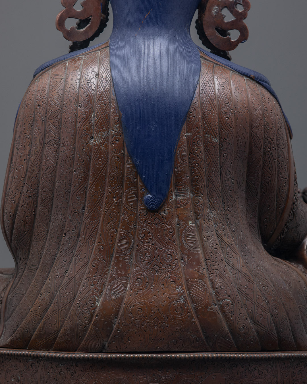 Traditional Guru Rinpoche Sculpture | Buddhist Statue