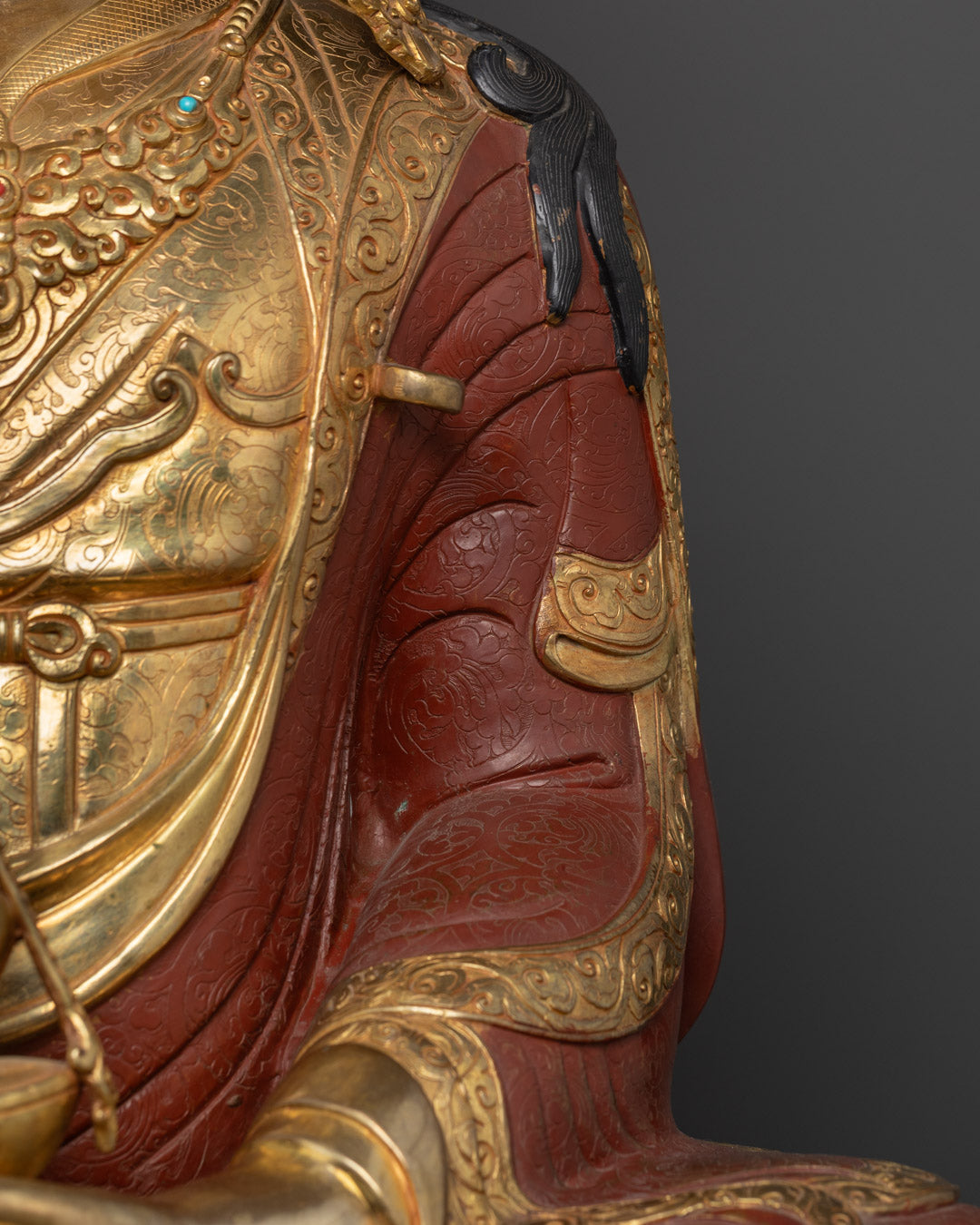 Buddhist  Guru Rinpoche (Padmasambhava) Statue