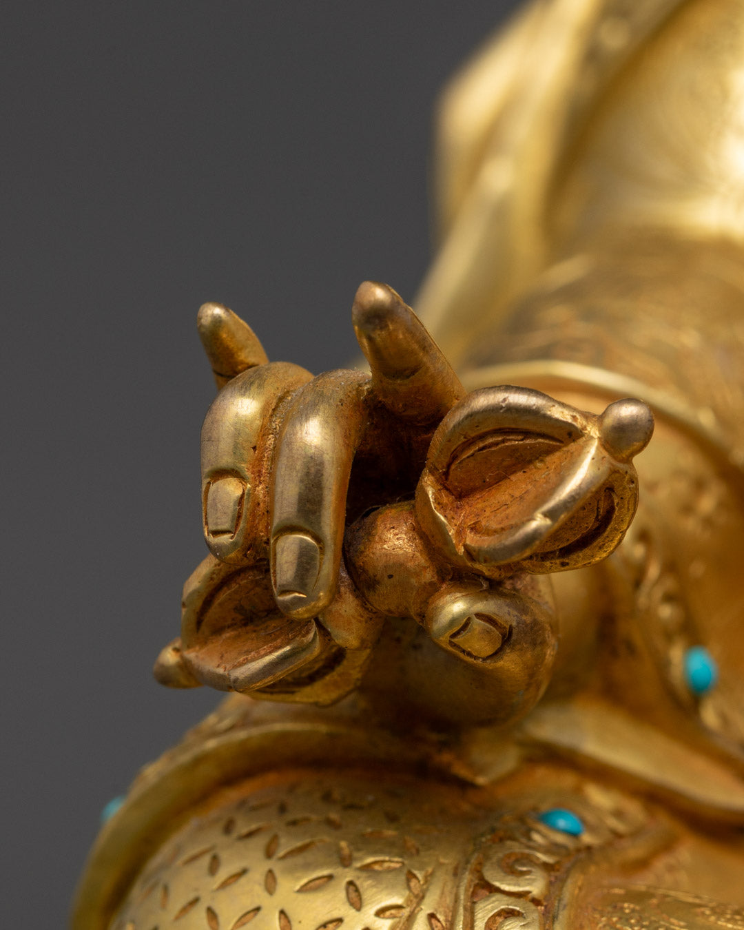 Guru Rinpoche Statue | Spiritual Tibetan Art