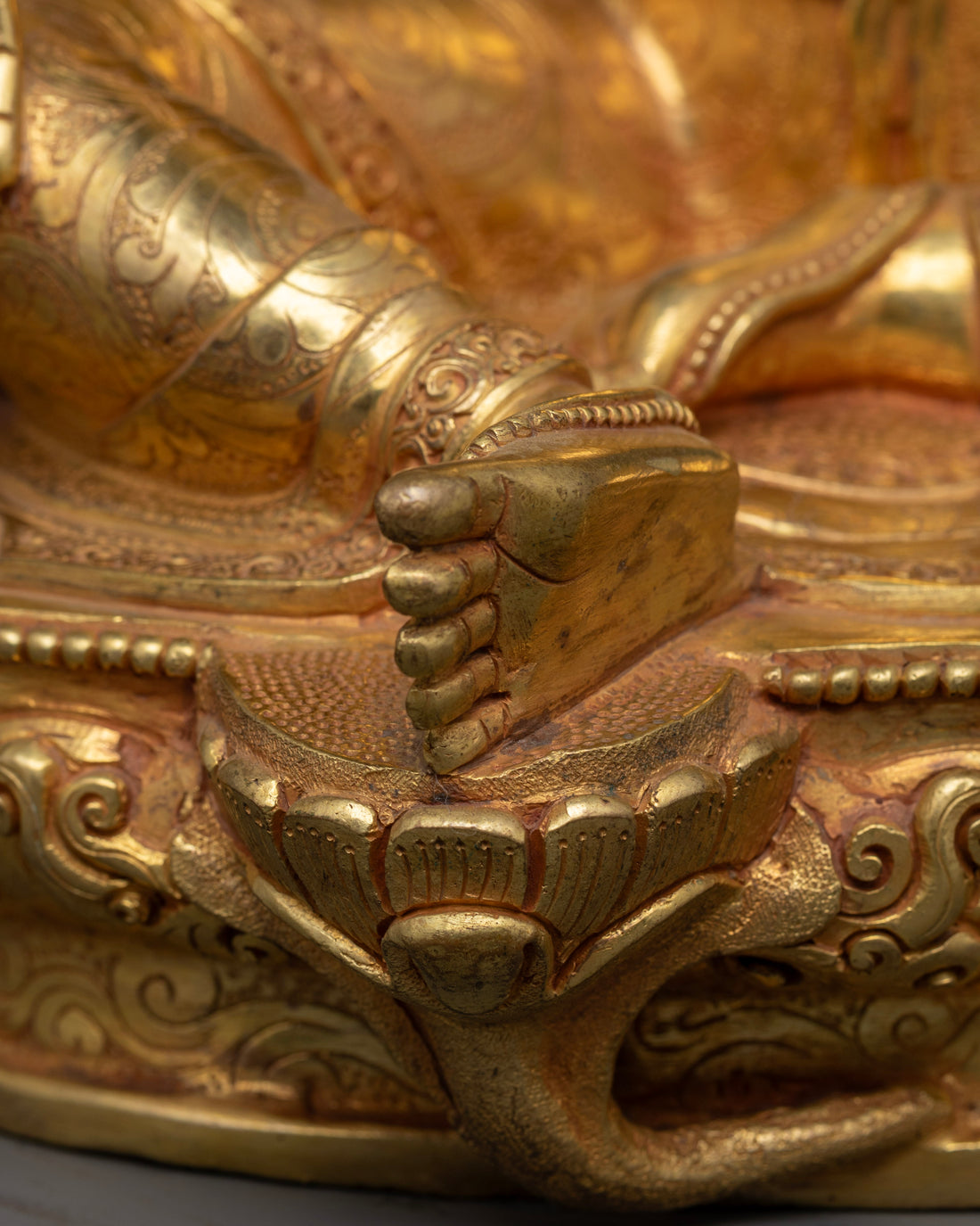 Green Tara Statue: Beautiful Buddhist Icons for Healing