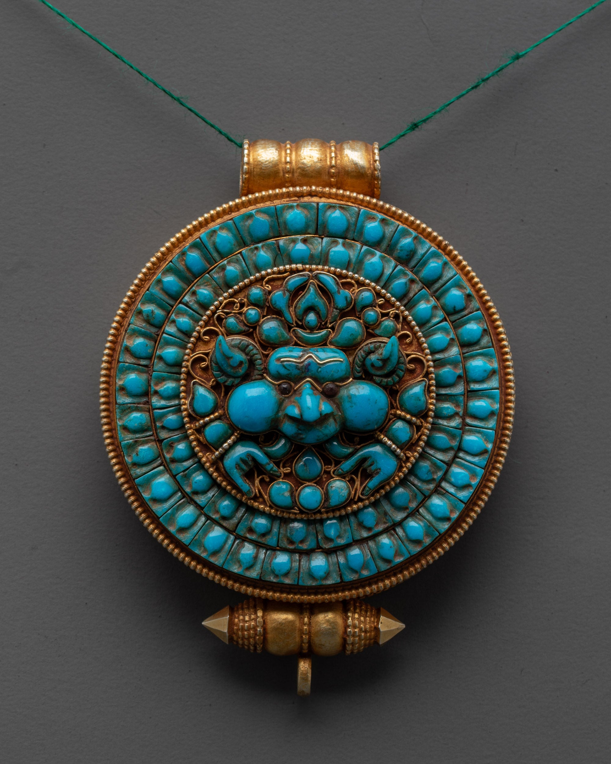 Hand-carved Gold-Plated Buddhist Praying Locket
