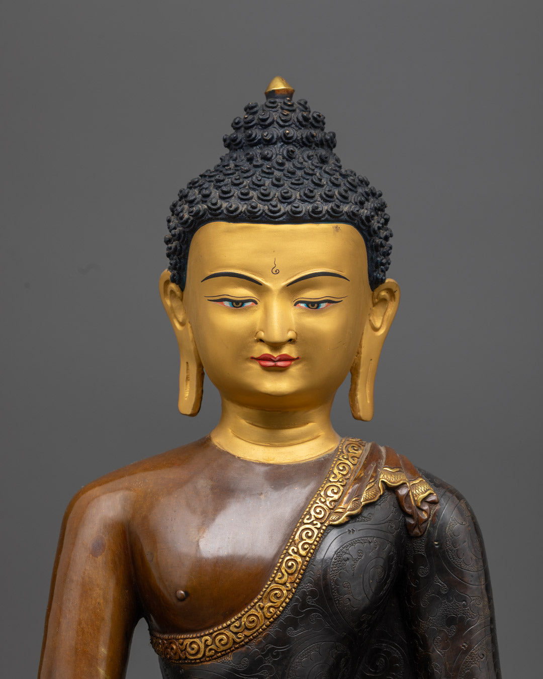 Handcrafted Tibetan Shakyamuni Buddha Statue Holding Begging Bowl (Patra) on Lotus Throne