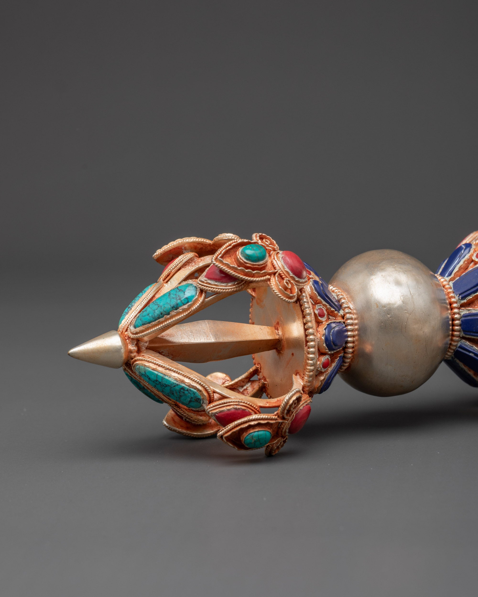 Handcrafted Tibetan dorje by Nepalese Newari artisans from Patan