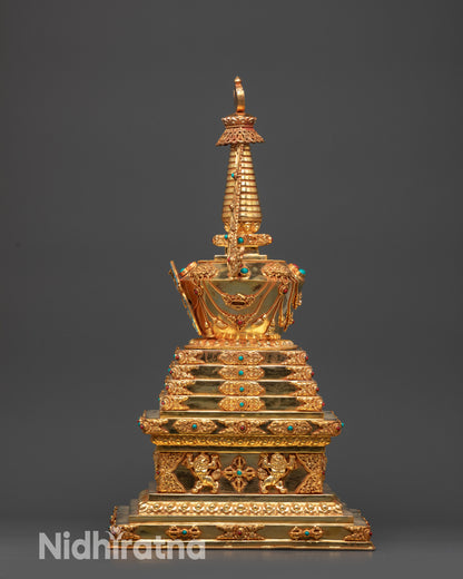 Himalayan Buddhist Enlightenment Relic with detailed filigree carvings